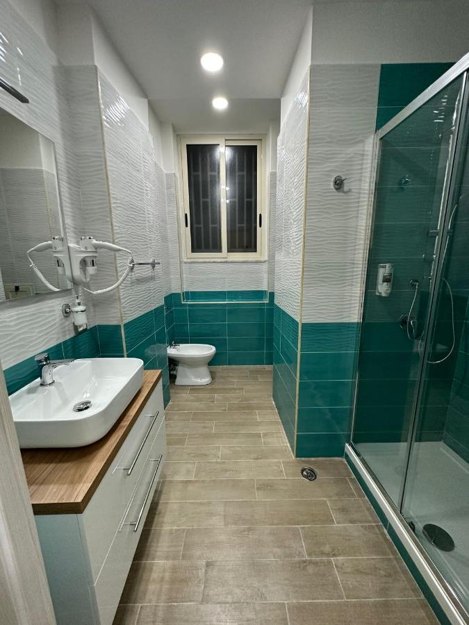 Bed and Breakfast Napoli Centro - La Casa Di Cate Экстерьер фото