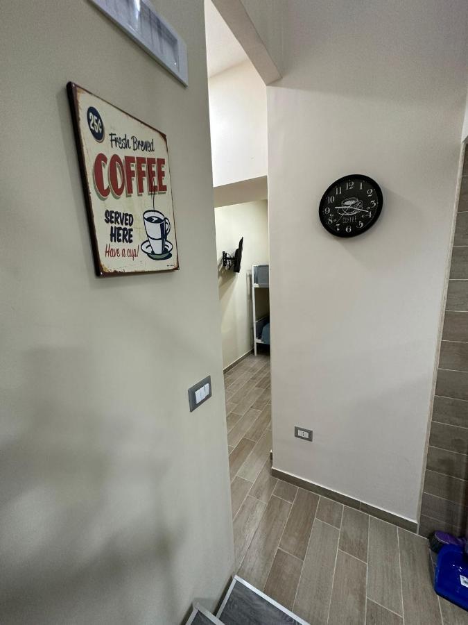 Bed and Breakfast Napoli Centro - La Casa Di Cate Экстерьер фото