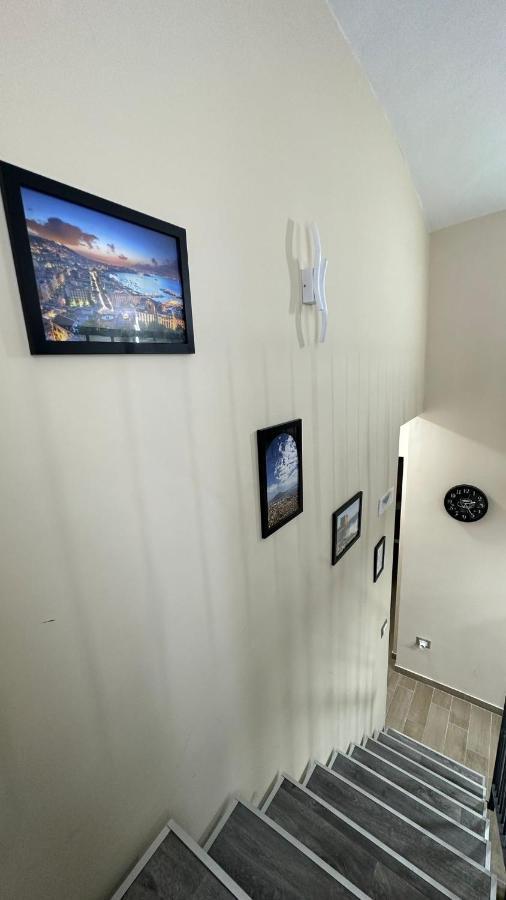 Bed and Breakfast Napoli Centro - La Casa Di Cate Экстерьер фото
